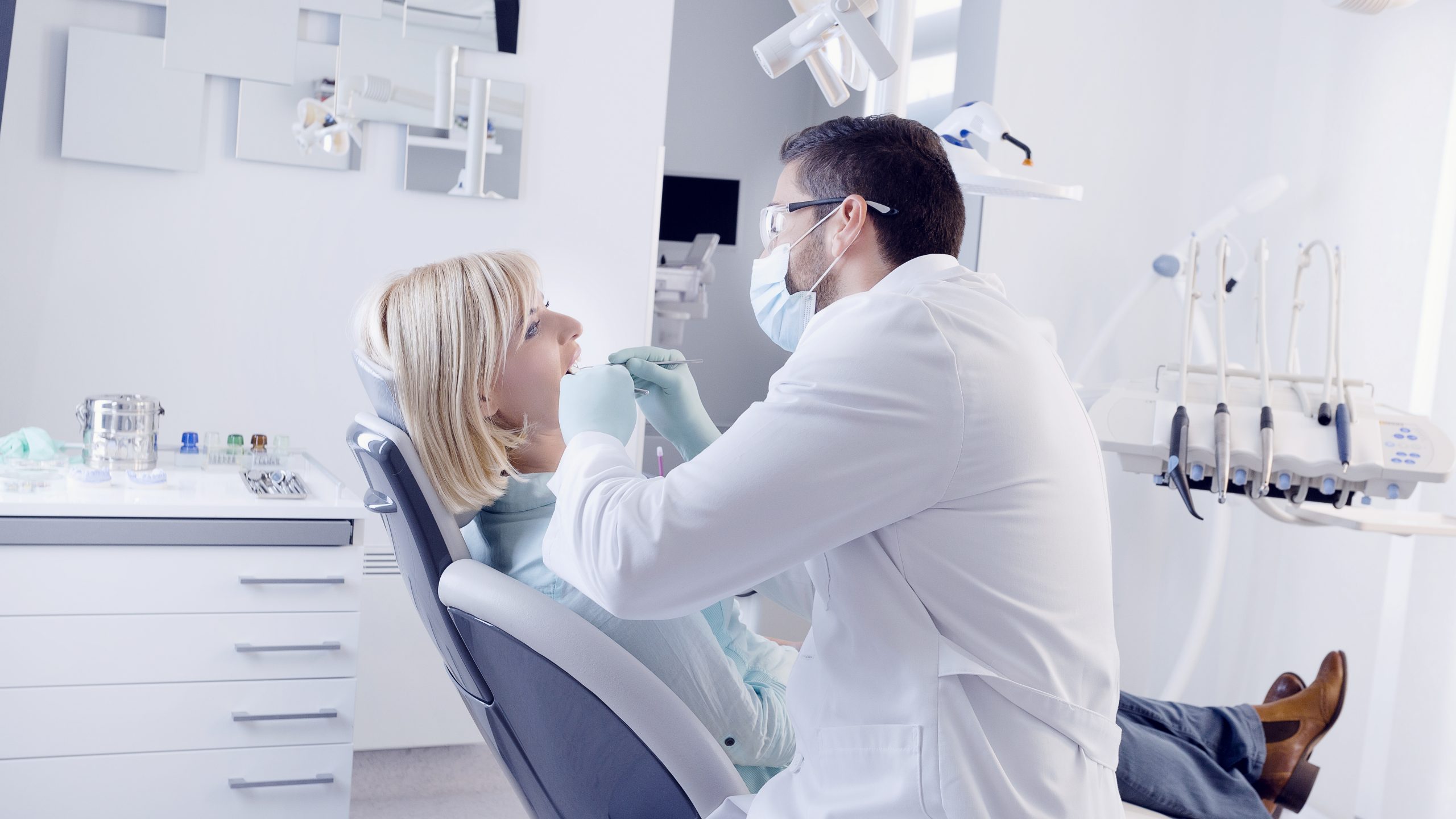 Dentist in Dover, TN